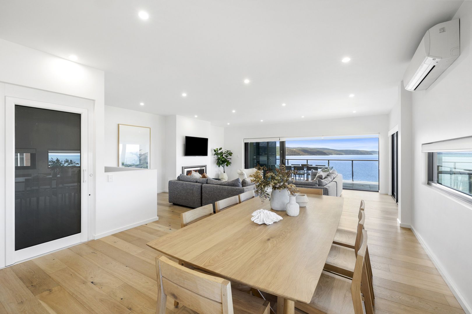 6/6-8 Armytage Street, Lorne VIC 3232, Image 2