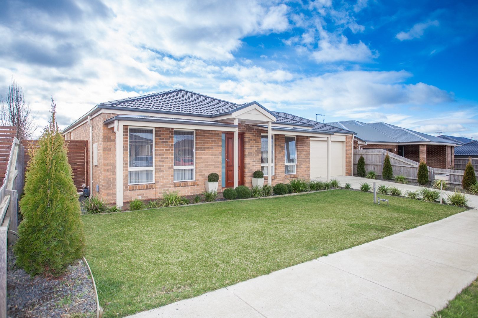 8 Vancleve Crescent, Gisborne South VIC 3437, Image 0