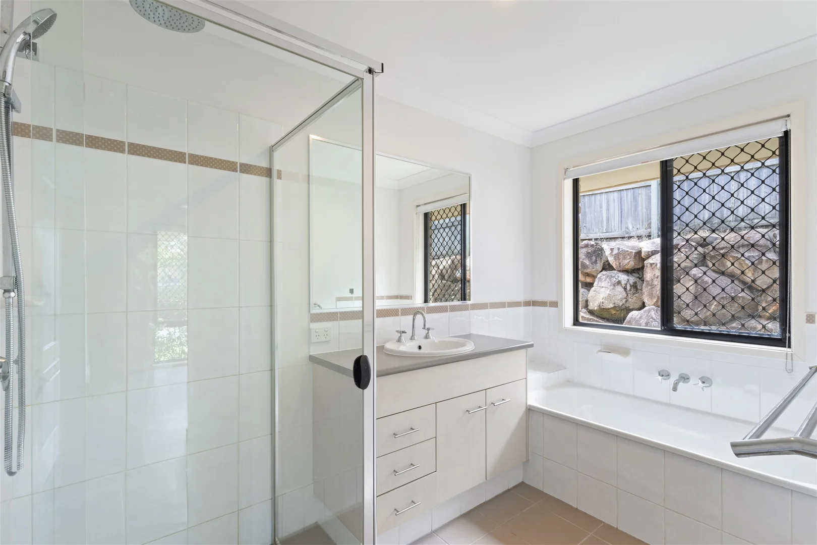 Additional image 9 of 27A Hugo Drive, Beaudesert QLD 4285