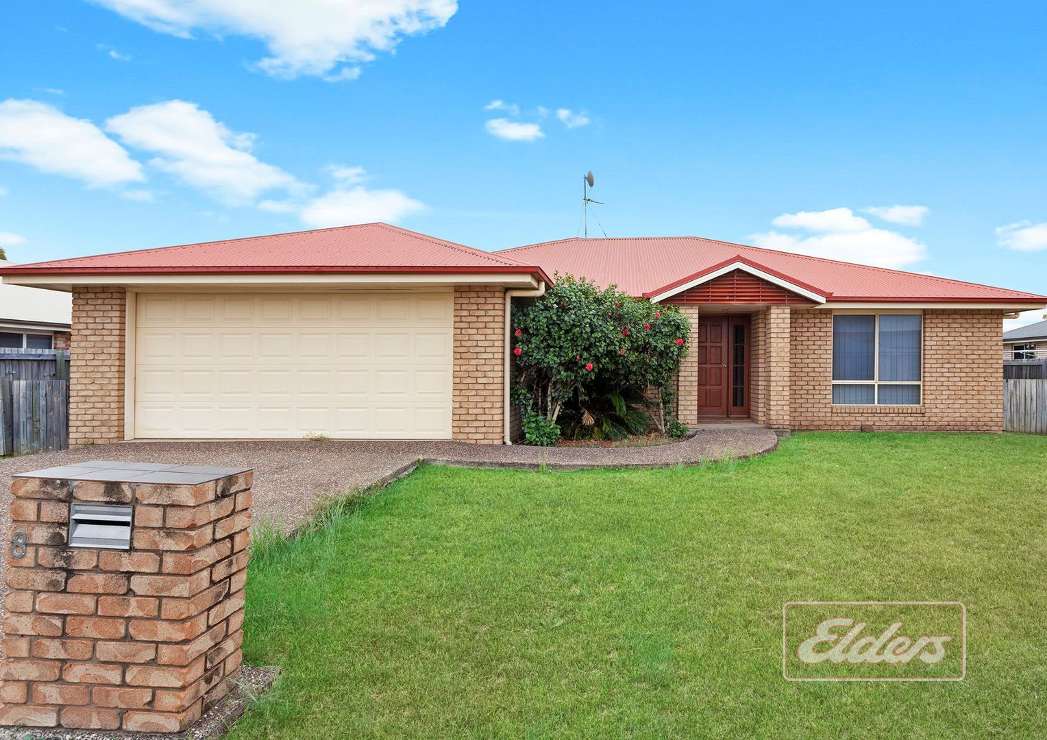 8 Trentwood Parade, Dalby QLD 4405
