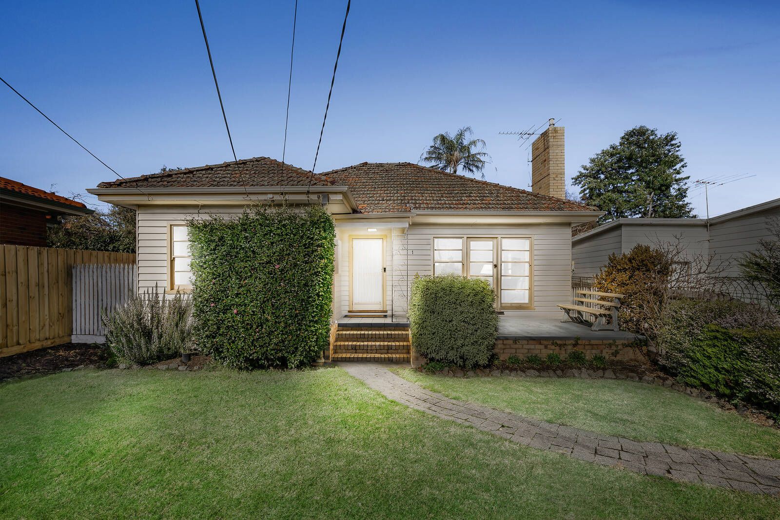 1 Rothsay Avenue, Burwood VIC 3125, Image 0