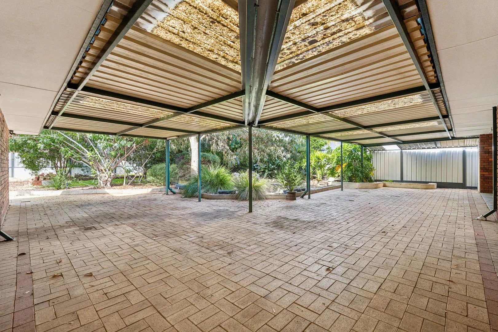 Additional image 16 of 35 Durban Cres, Kingsley WA 6026