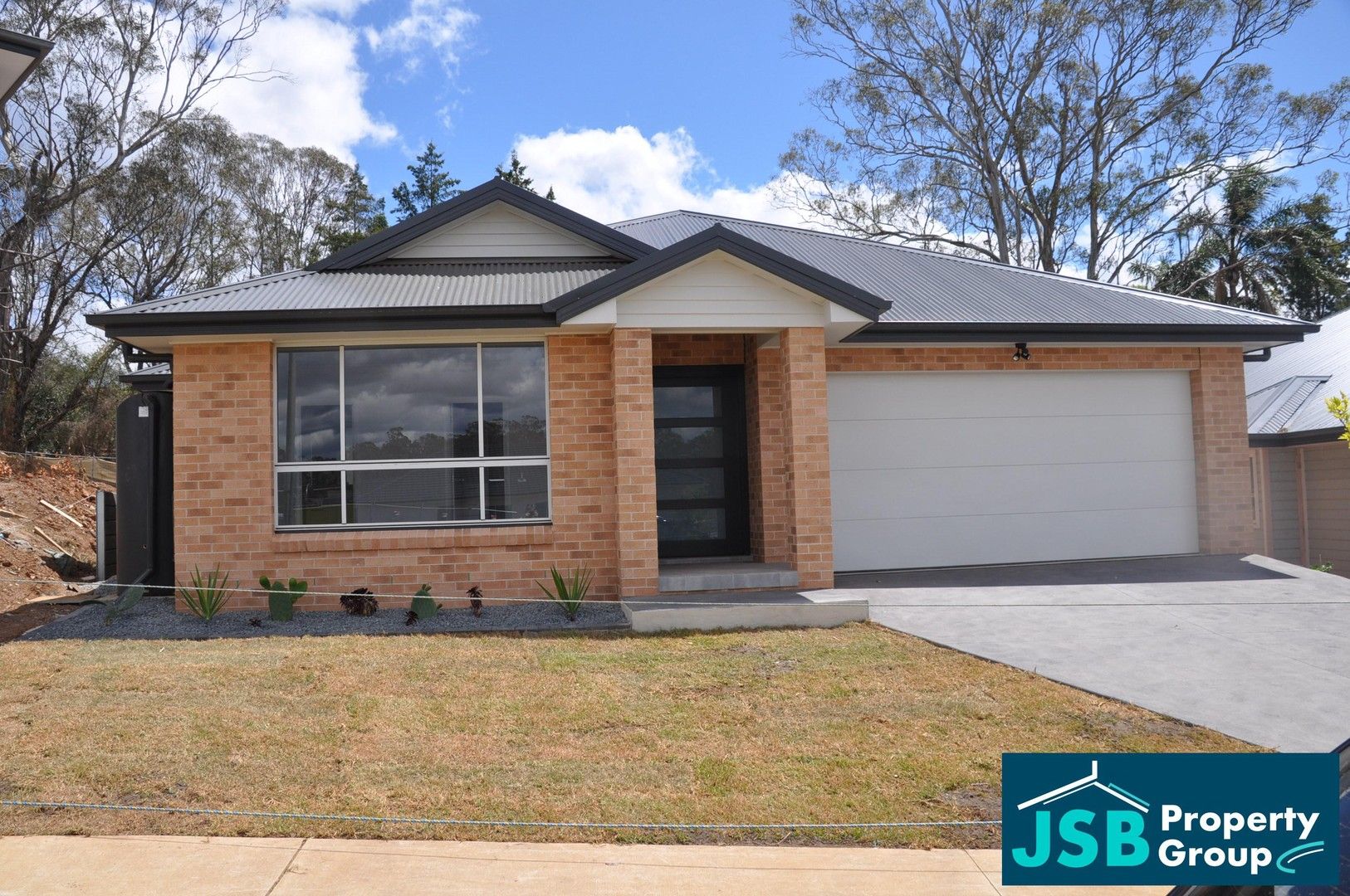 15 Teale Street, Tahmoor NSW 2573, Image 0