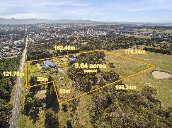 101 Mt Gisborne Road, Gisborne VIC 3437