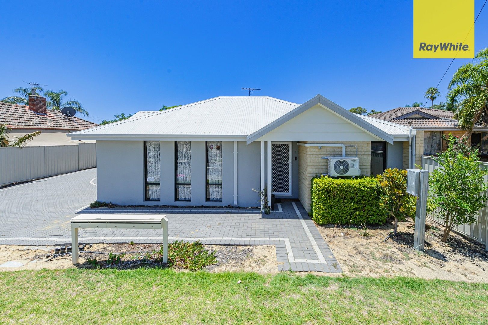 1/4 Balfour Road, Swan View WA 6056, Image 0