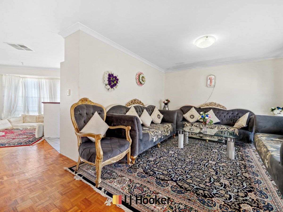 24 Knaphill Heights, Mirrabooka WA 6061, Image 2