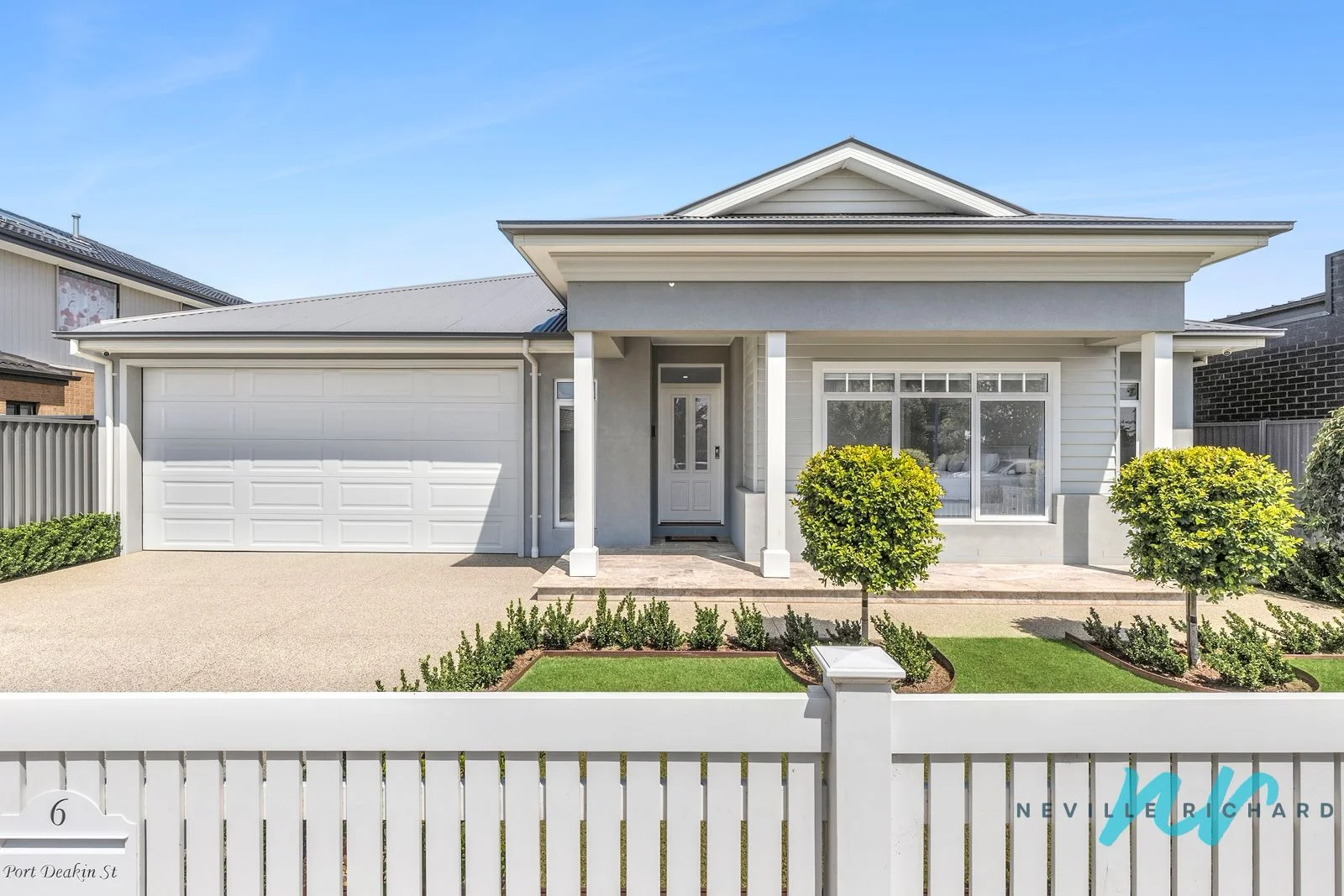 6 Port Deakin Street, St Leonards VIC 3223