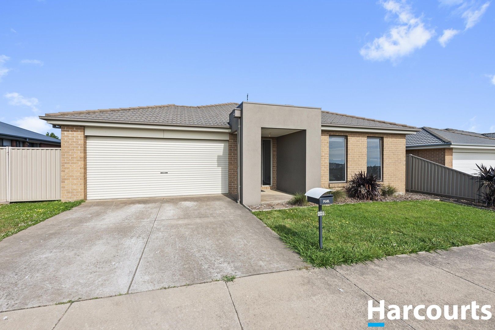 4 bedrooms House in 69b Dyson Drive ALFREDTON VIC, 3350