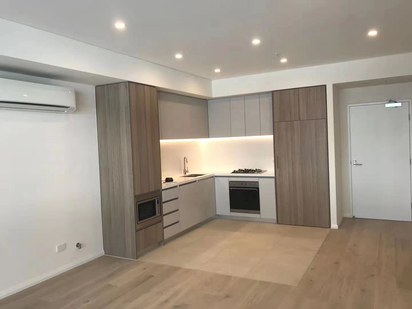 214 35 Flora St Kirrawee Nsw 2232 Apartment For Rent 520 Domain