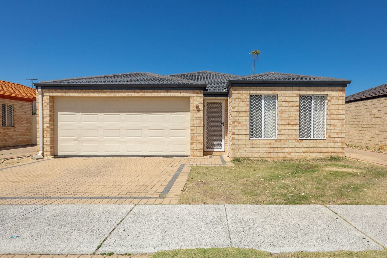 3 bedrooms Villa in 15A Garnett Place BALGA WA, 6061