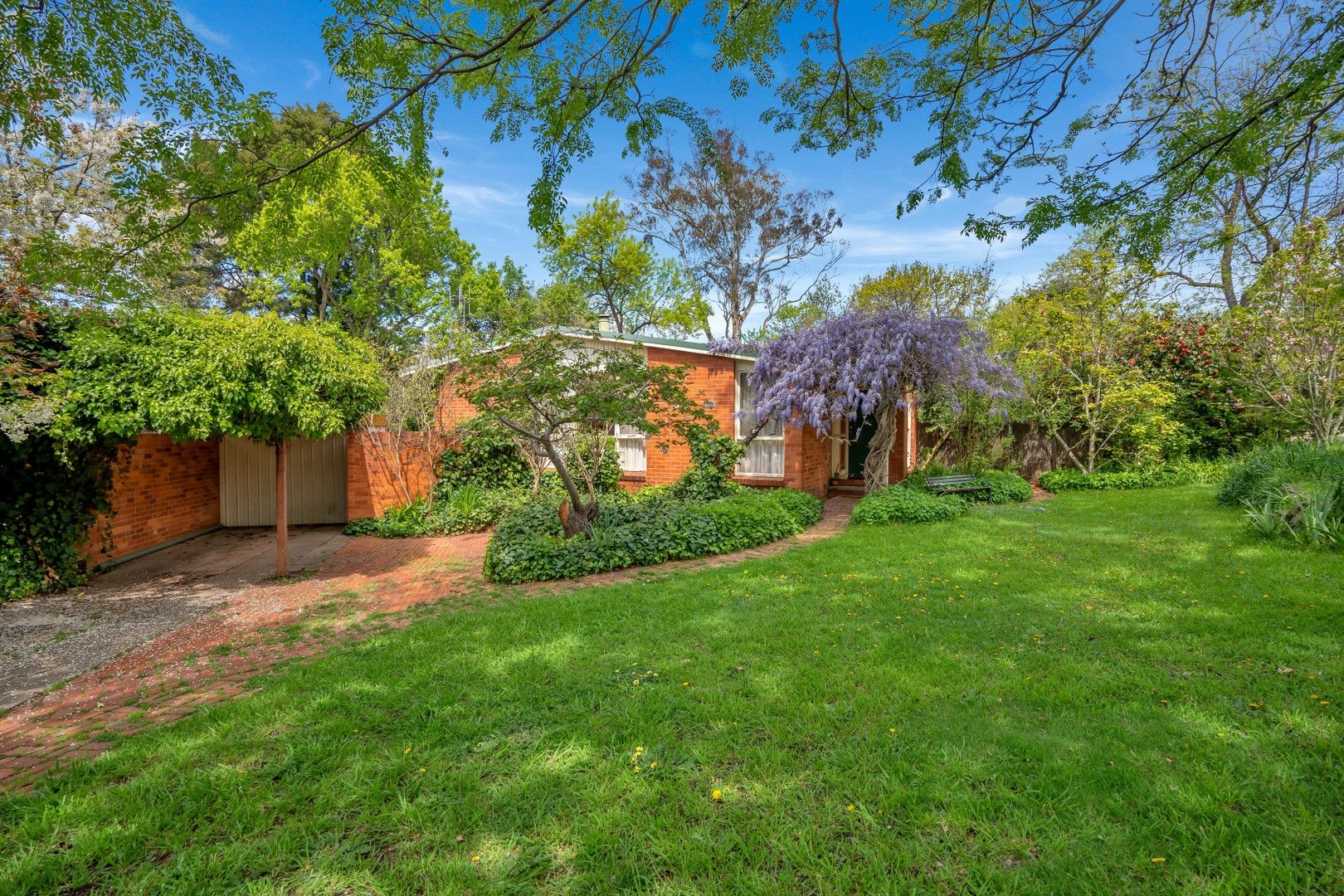 27 Quiros Street, Red Hill ACT 2603, Image 0