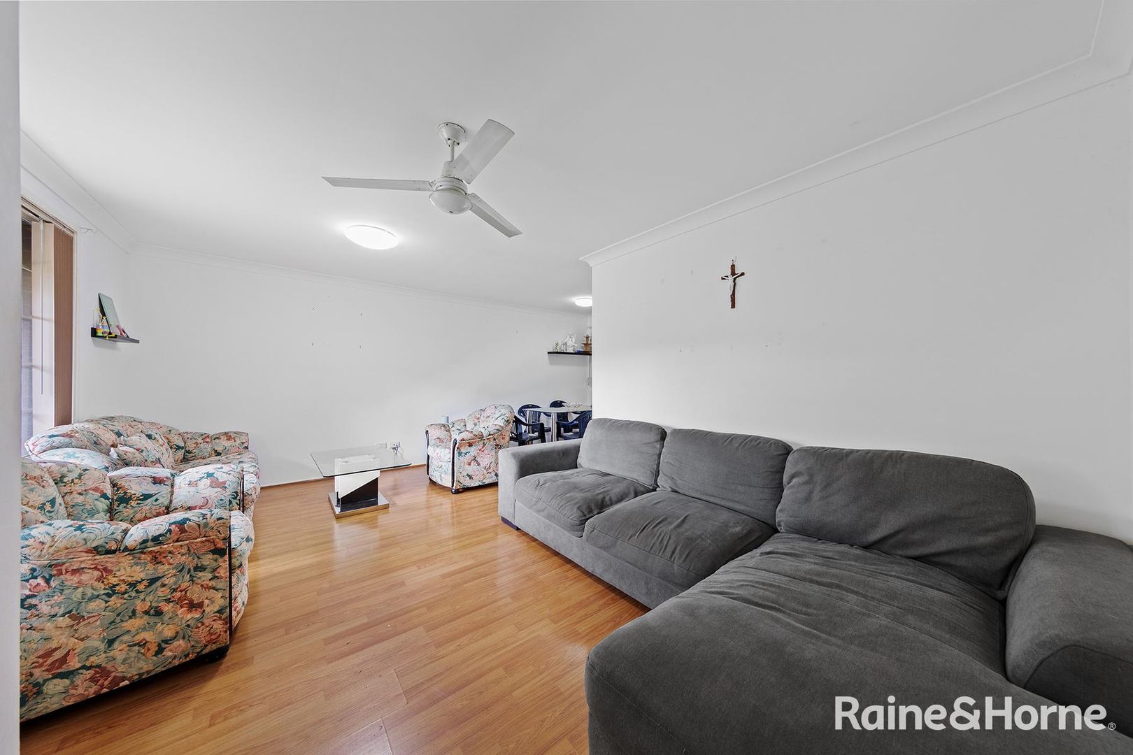 28/212-228 Harrow Road, Glenfield NSW 2167, Image 2