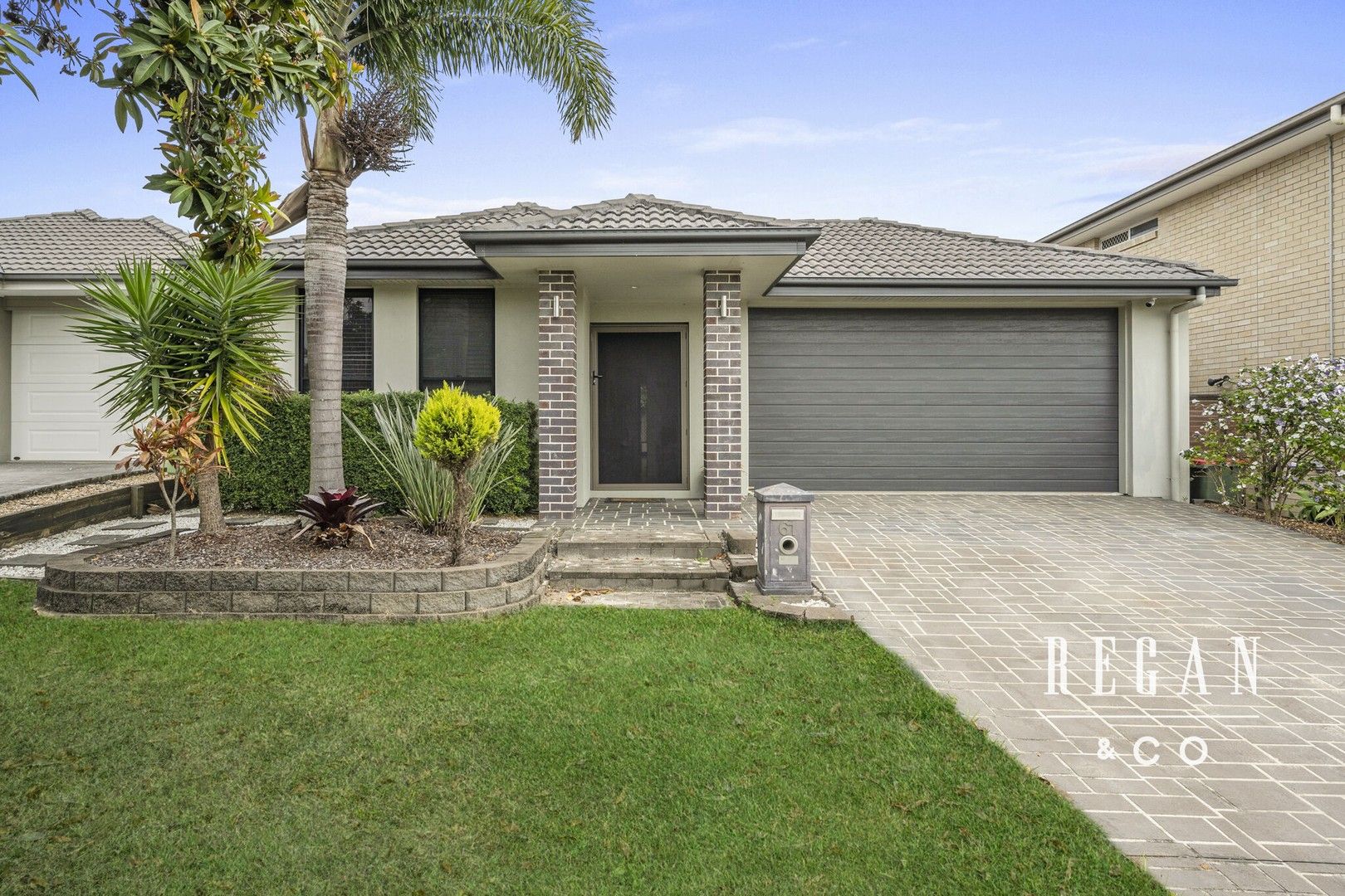 3 bedrooms House in 61 Denham Crescent NORTH LAKES QLD, 4509
