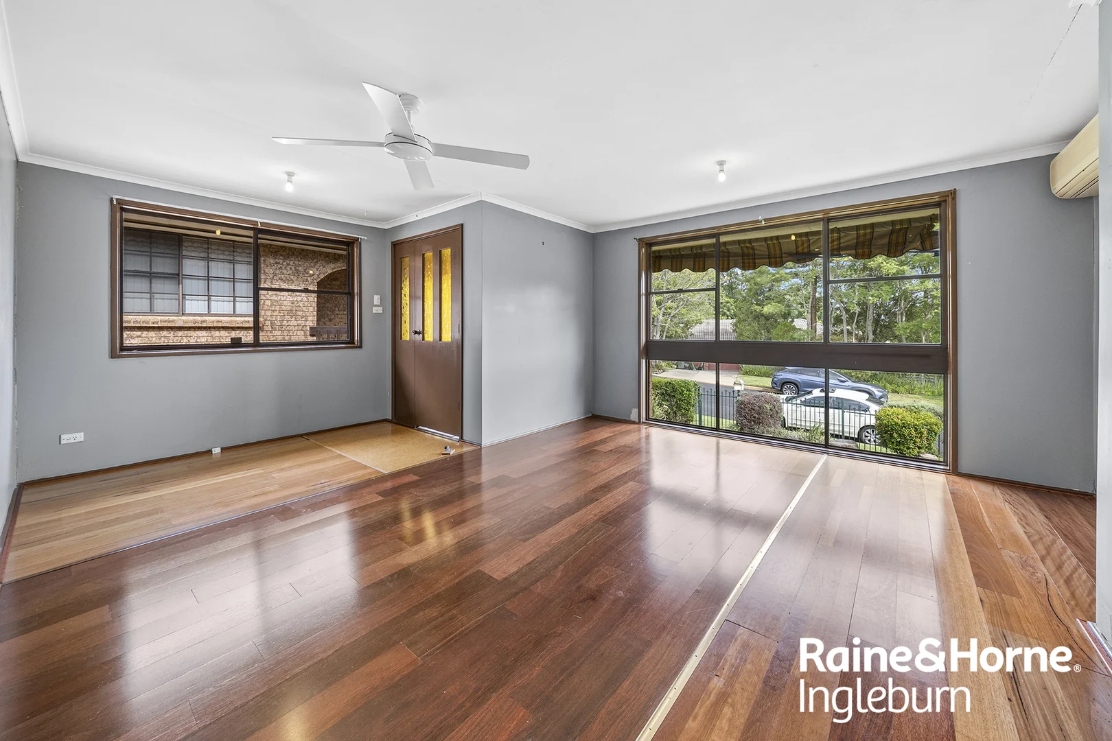 3 Emex Place, Macquarie Fields NSW 2564