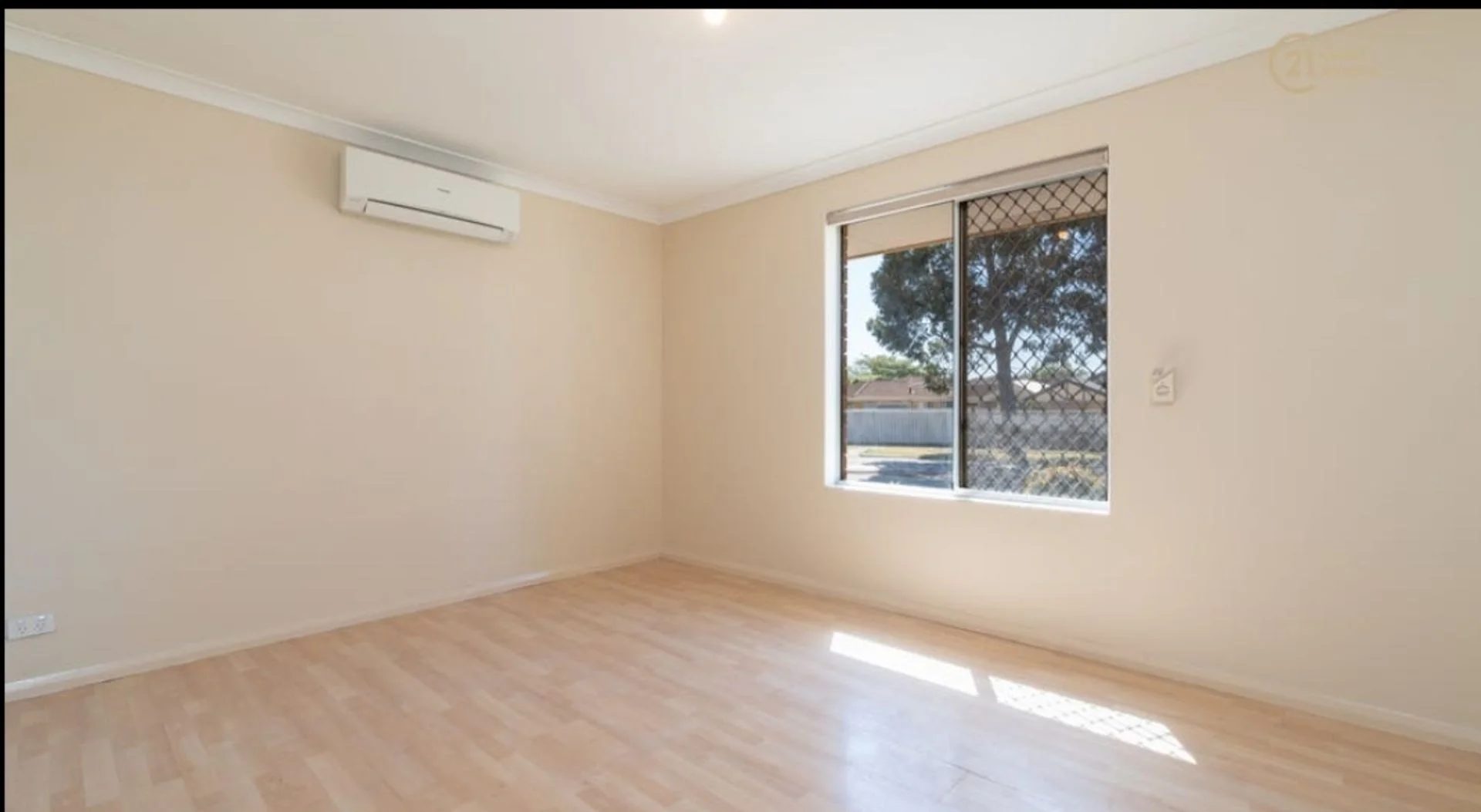 Additional image 12 of 150 Illawarra Cresent South, Ballajura WA 6066