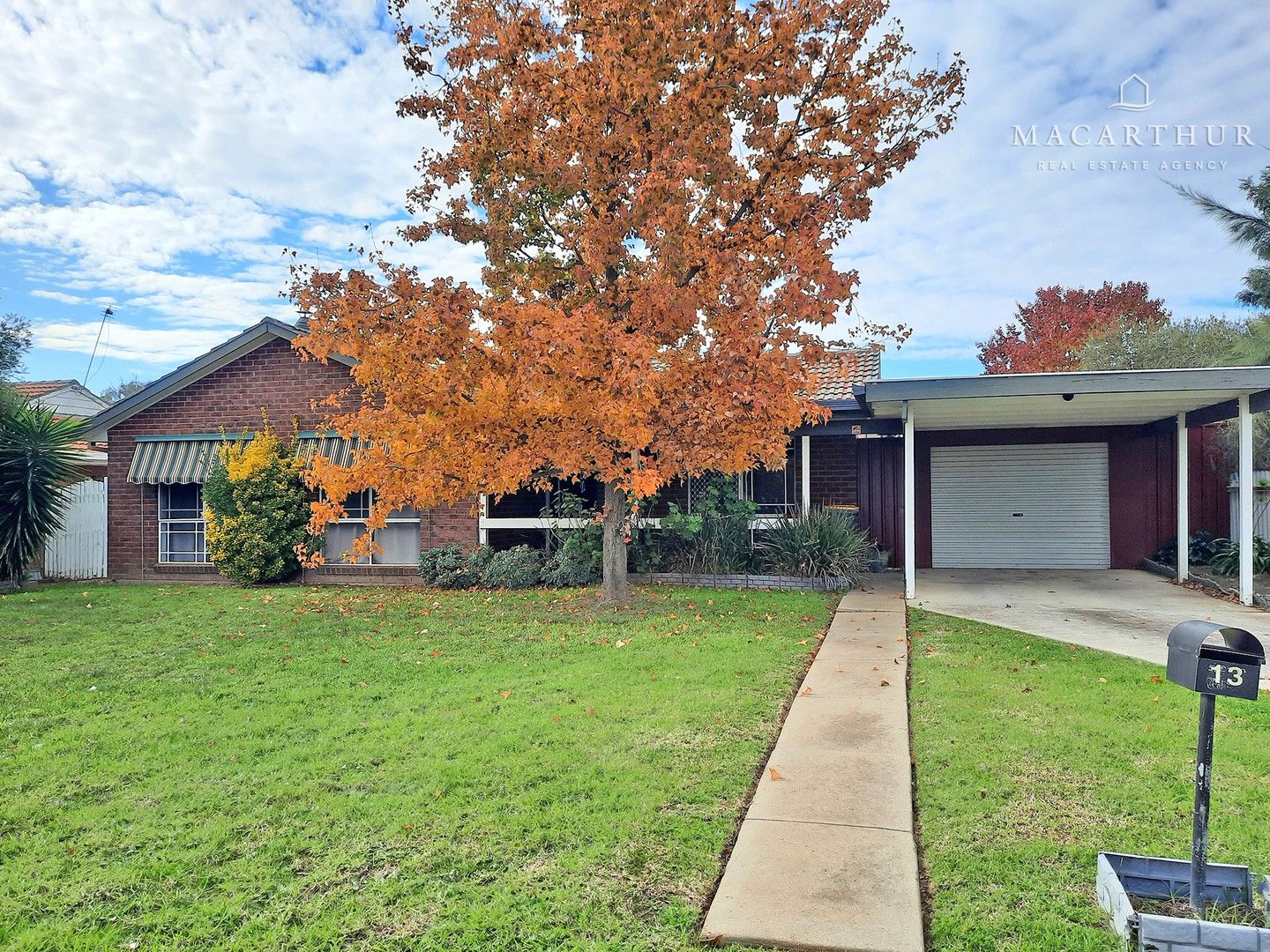 13 Lockett Place, Tolland NSW 2650, Image 0