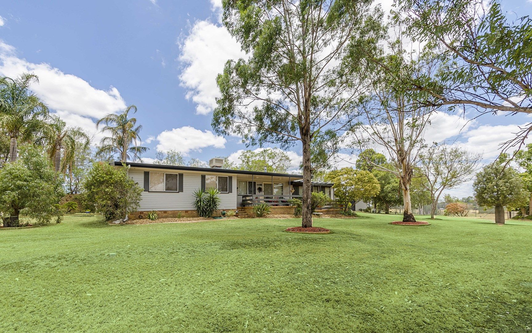 23 Warner St, Rosenthal Heights QLD 4370, Image 1