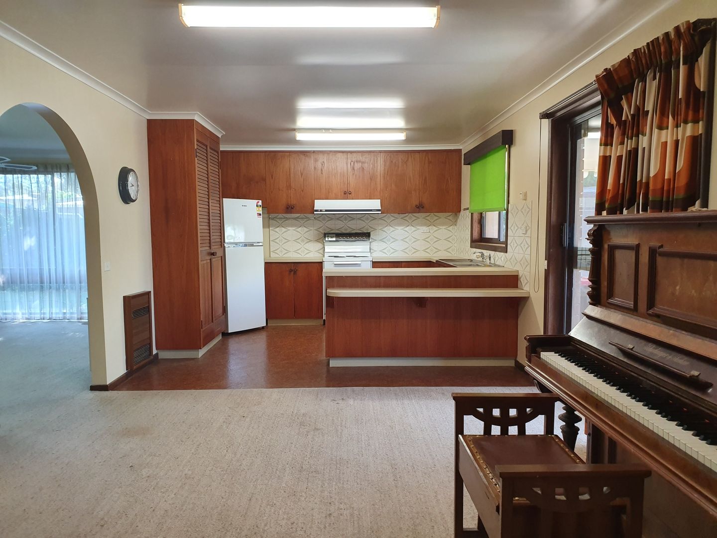 1 CURRIE STREET, Charlton VIC 3525, Image 2