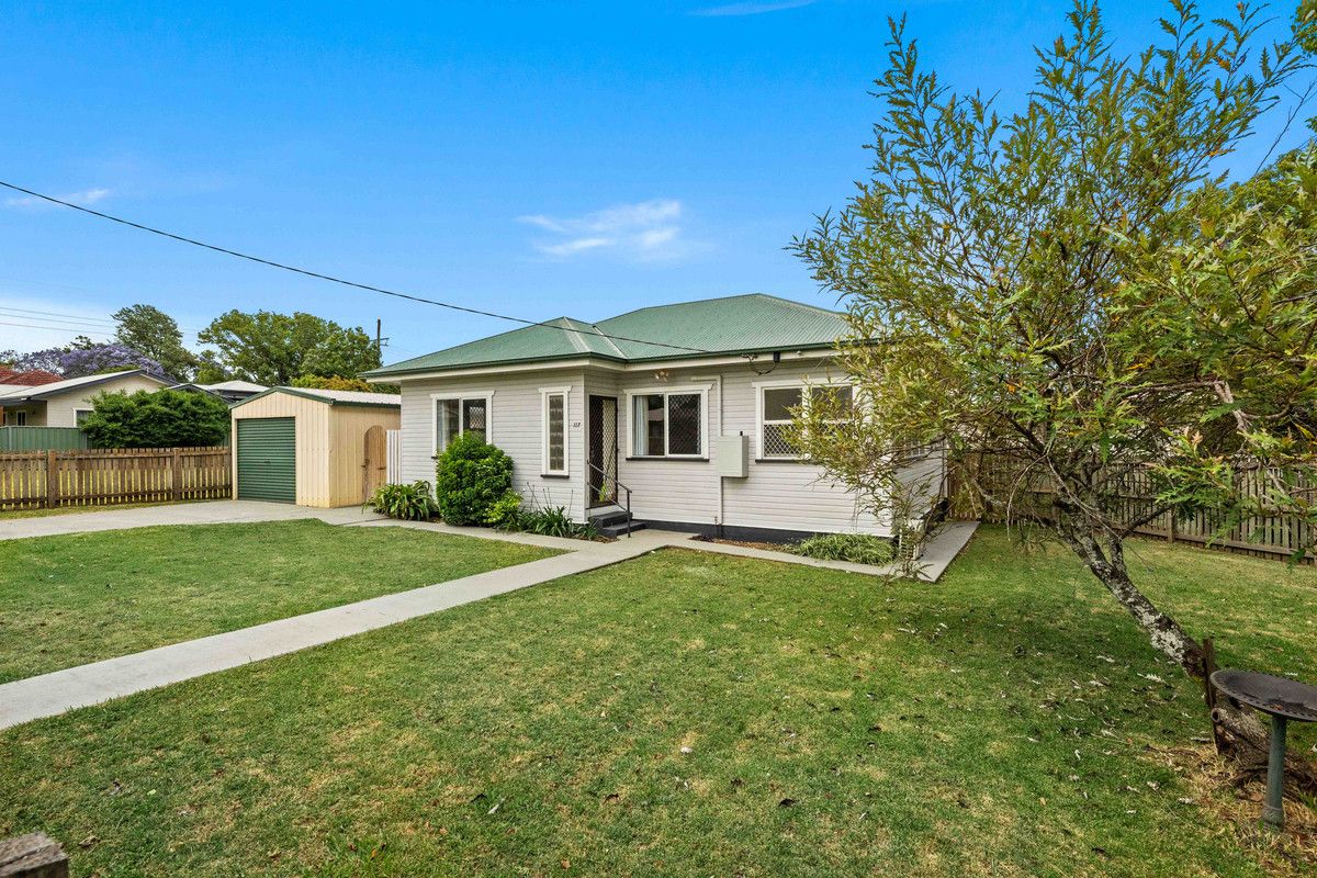 3 bedrooms House in 117 Hill Street NEWTOWN QLD, 4350