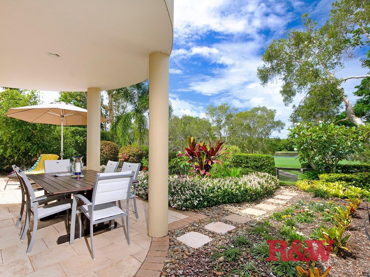 120/61 'Cascades' Noosa Springs Dr, Noosa Springs QLD 4567, Image 2