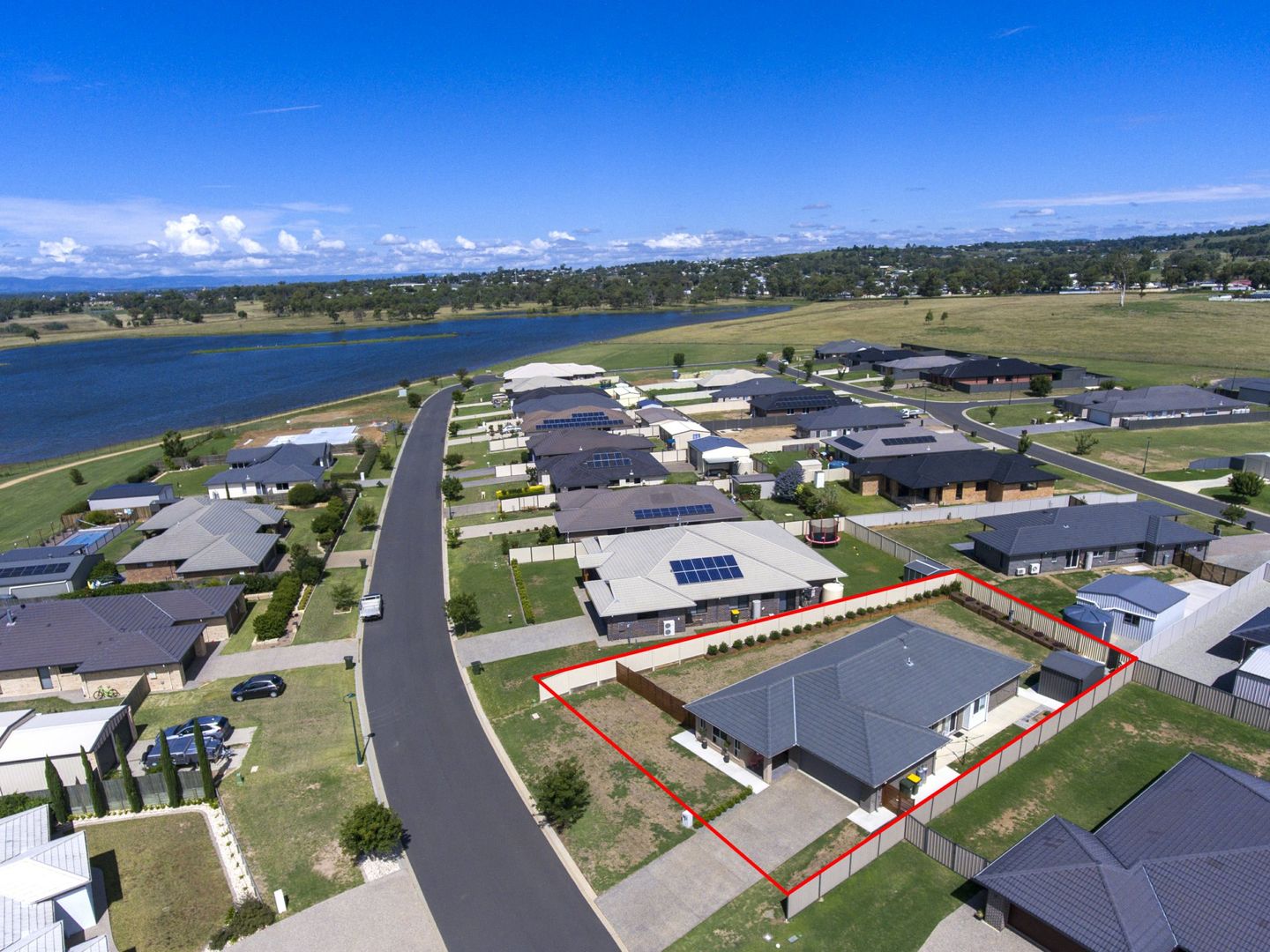 Sold 9 Lakeview Avenue, Warwick QLD 4370 on 10 May 2021 - 2016871778