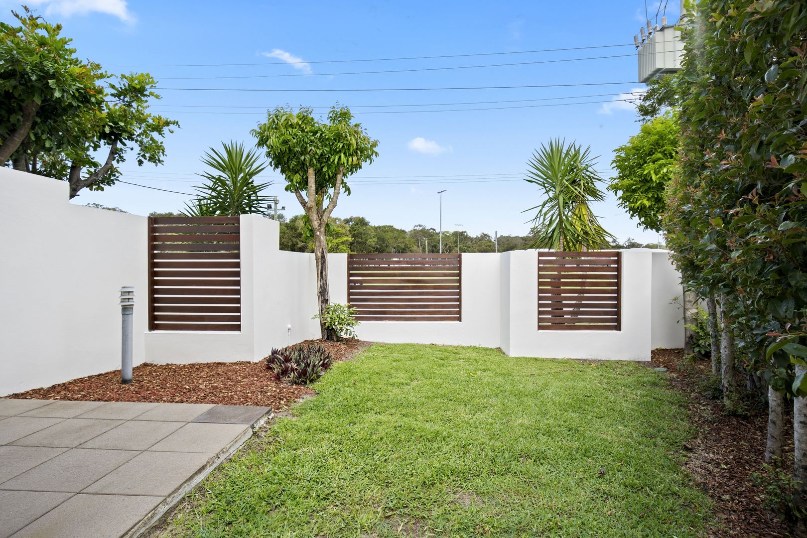 1/14 Sarawak Avenue, Palm Beach QLD 4221, Image 1