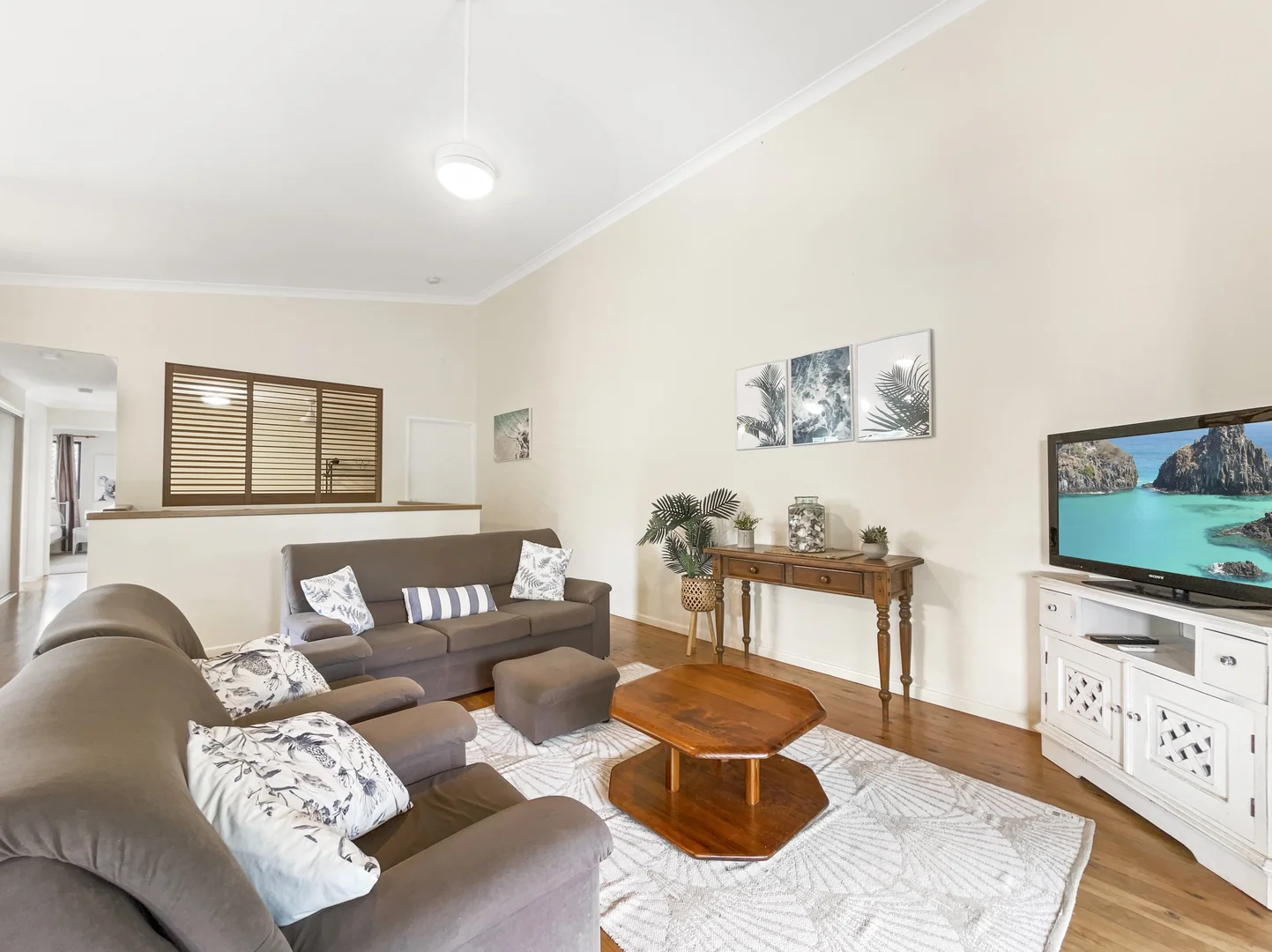 Additional image 7 of 1/11 Mudjimba Esplanade, Mudjimba QLD 4564