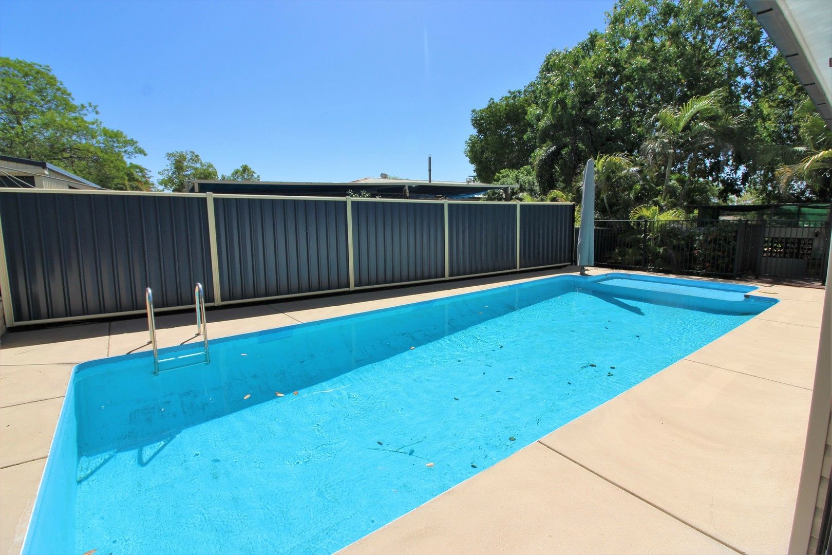 4 bedrooms House in 1 Hart Cres MOUNT ISA QLD, 4825