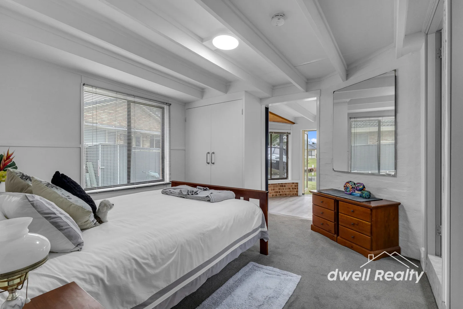 Additional image 9 of 43 SUSSEX INLET ROAD, Sussex Inlet NSW 2540