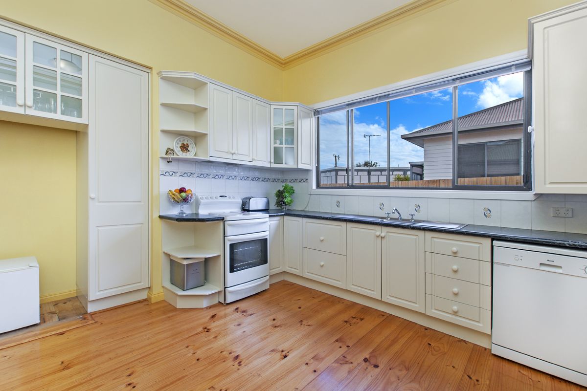 213 Bentinck Street, Portland VIC 3305, Image 1