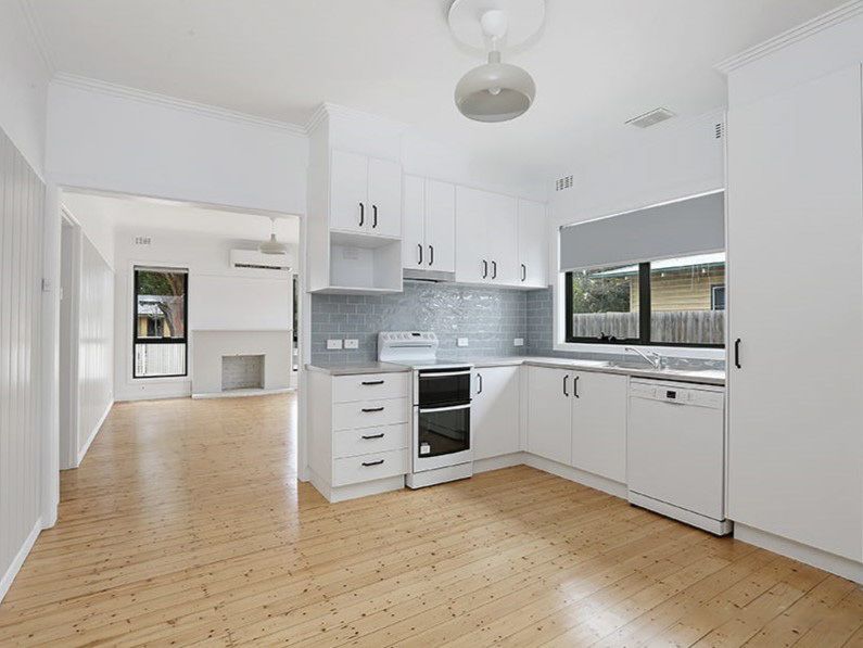 3 bedrooms Apartment / Unit / Flat in 1 & 2/26 Wendover Avenue NORLANE VIC, 3214