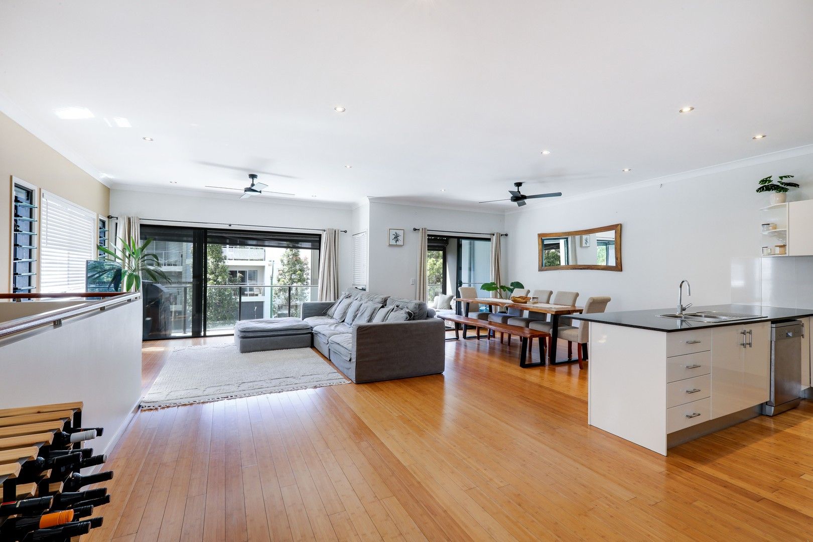 3 bedrooms House in 1/21 Castello Circuit VARSITY LAKES QLD, 4227