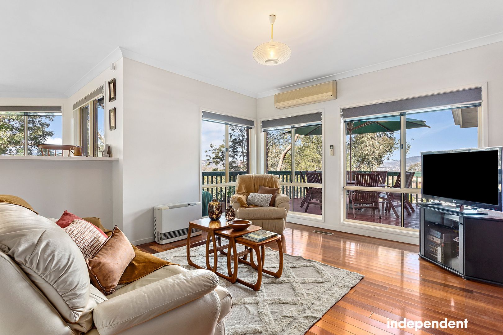 29 Sparkes Close, Fadden ACT 2904, Image 2