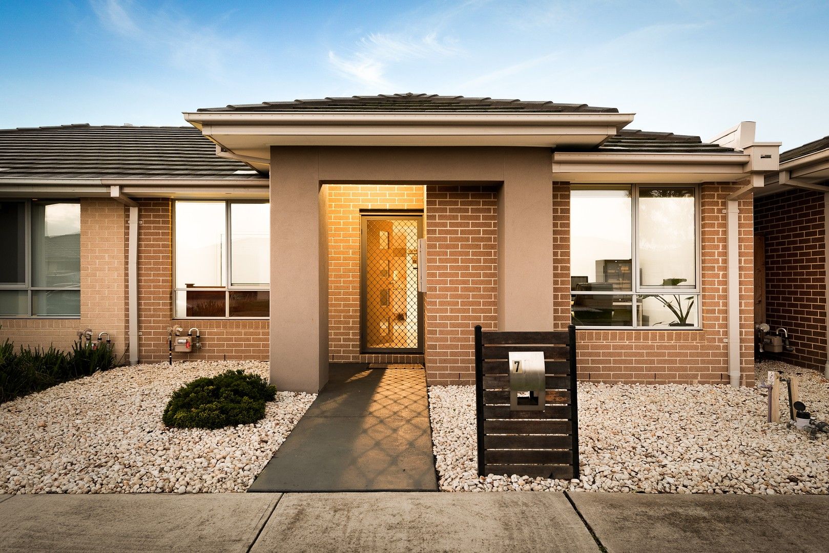 7 Avebury Place, Officer VIC 3809, Image 0