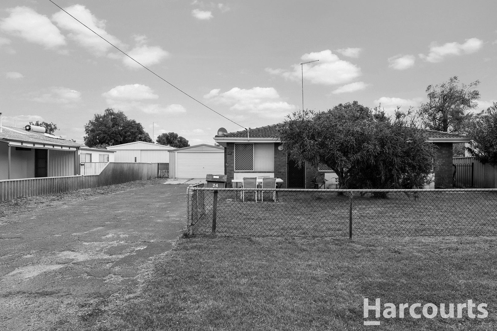 24 Dorothy Avenue, Falcon WA 6210, Image 0