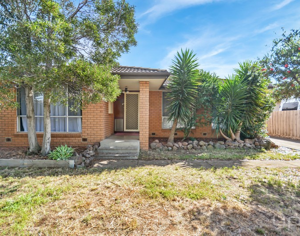 6 Hooker Road, Werribee VIC 3030