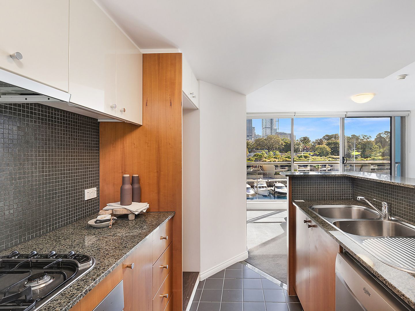 462/6 Cowper Wharf Road, Woolloomooloo NSW 2011, Image 1