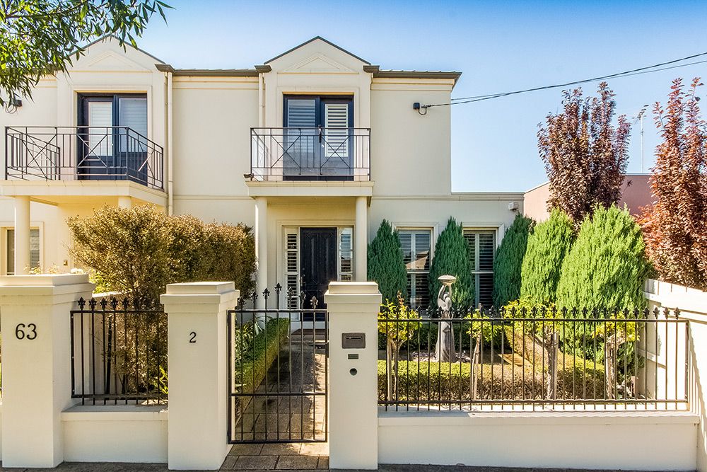 2 63 Sydney Pde Geelong Vic 3220 Domain