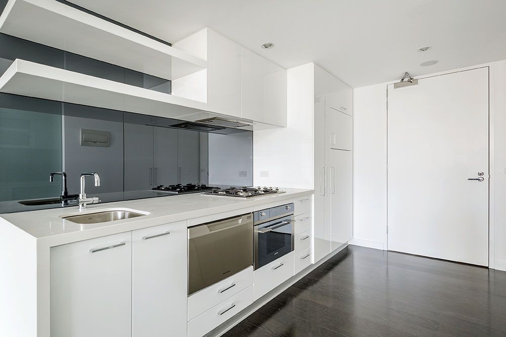 1006/338 Kings Way, South Melbourne VIC 3205, Image 2