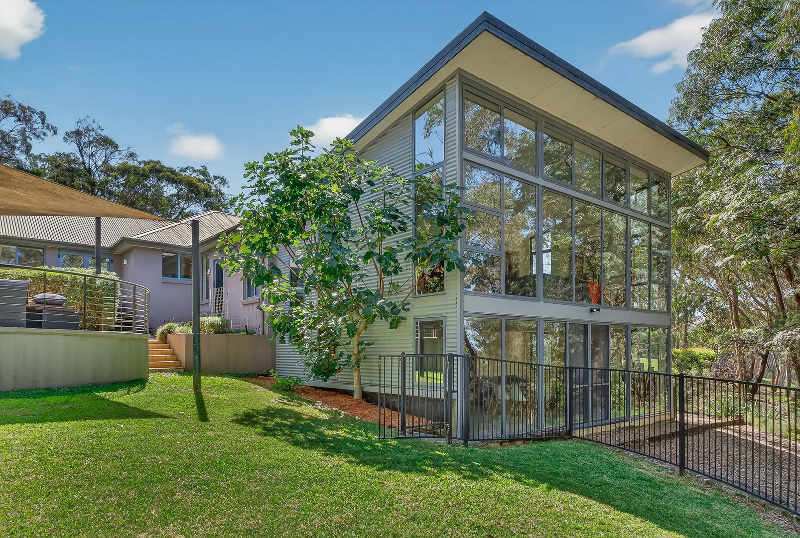 28 Rosebery Street, Wentworth Falls NSW 2782