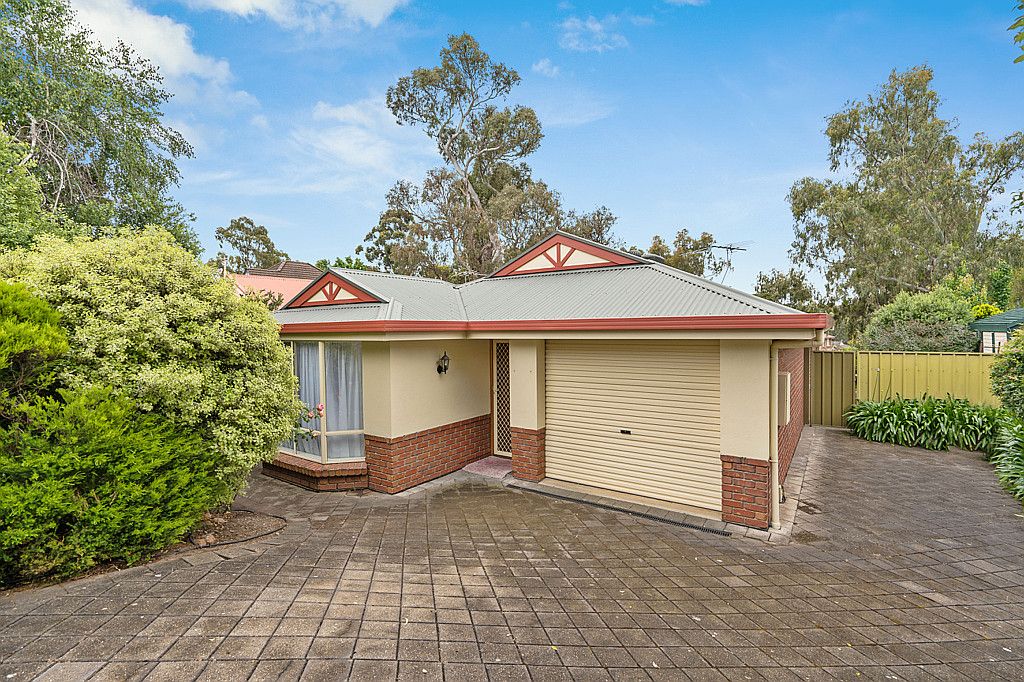 3 bedrooms House in 6 Petrel Court FLAGSTAFF HILL SA, 5159