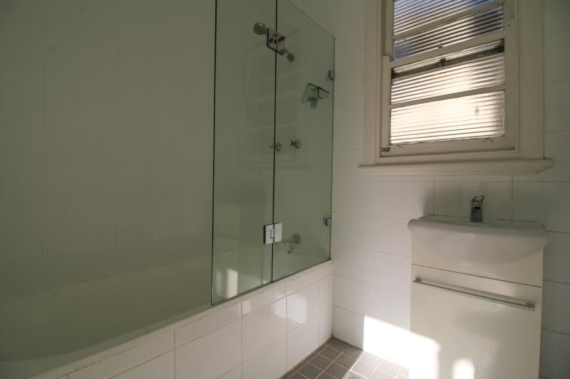 1/102 Street, Singleton NSW 2330 Apartment For Rent 350