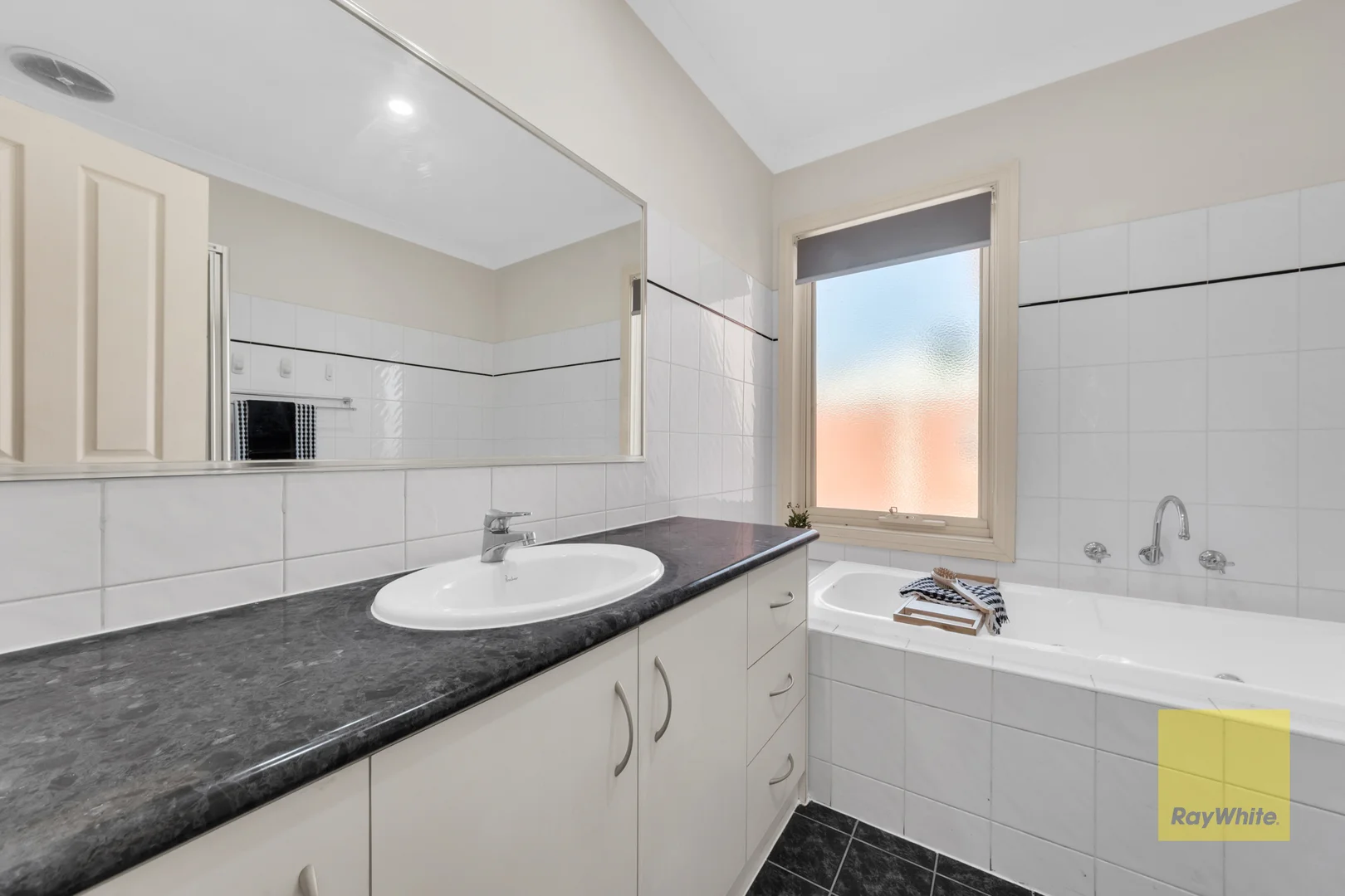 Additional image 19 of 19 Meadowview Way, Cairnlea VIC 3023