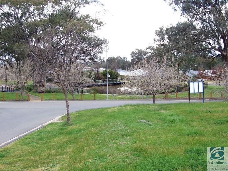 9 Crawford Circuit, Glenroy NSW 2640, Image 0