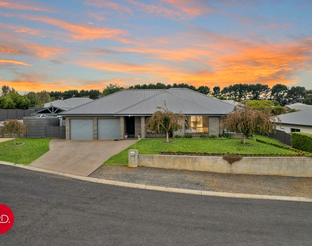 8 Flynn Place, Bungendore NSW 2621