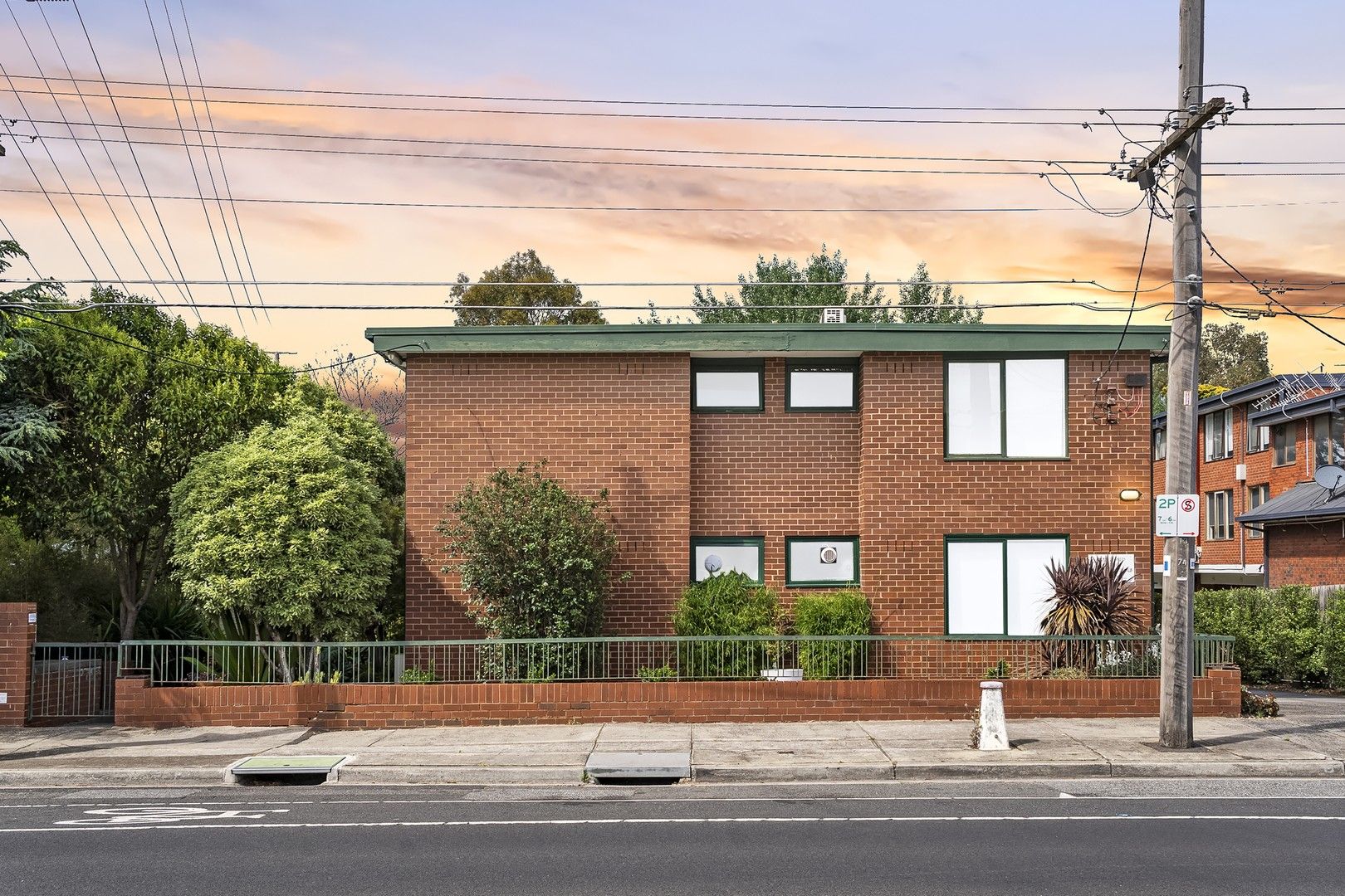 1 bedrooms Apartment / Unit / Flat in 4/608 Moreland Road BRUNSWICK WEST VIC, 3055