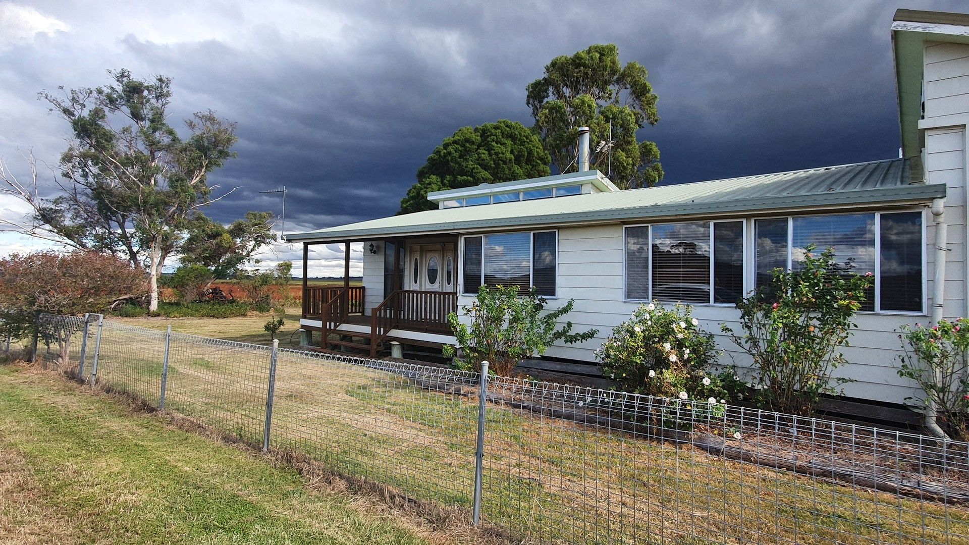 89 Ryeford Back Plains Road, Ryeford QLD 4361 House For Rent 395