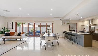 Picture of 41 Finsbury Crescent, MANOR LAKES VIC 3024