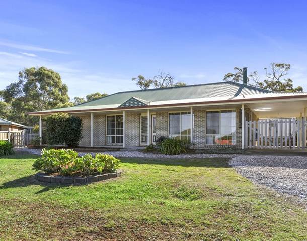 16 Lloyd Street, Carlton TAS 7173