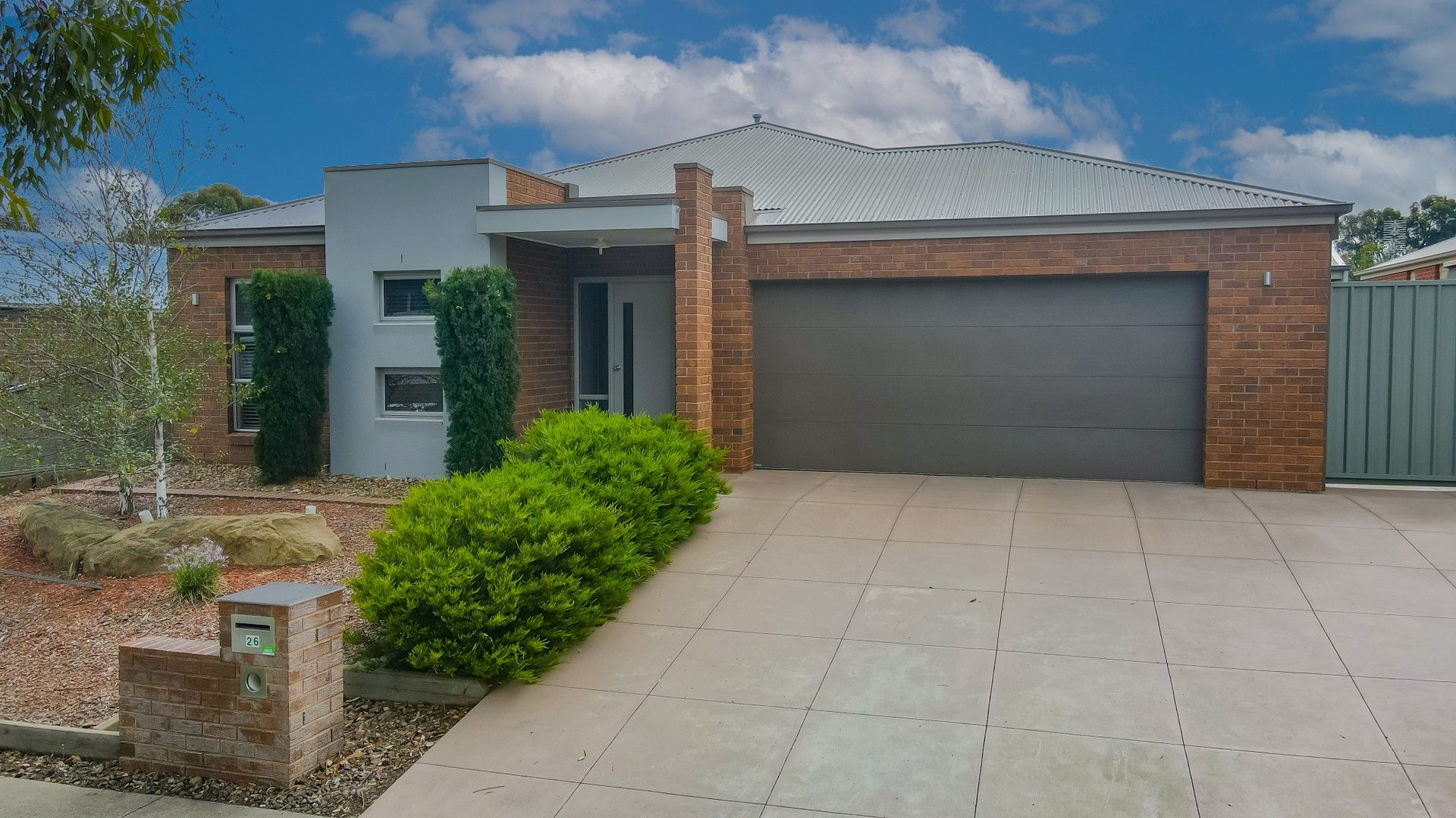 4 bedrooms House in 26 Freeman Drive KANGAROO FLAT VIC, 3555